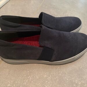 Women’s Munro Mandie Navy Suede Slip-On Shoes Sz 8.5 M New